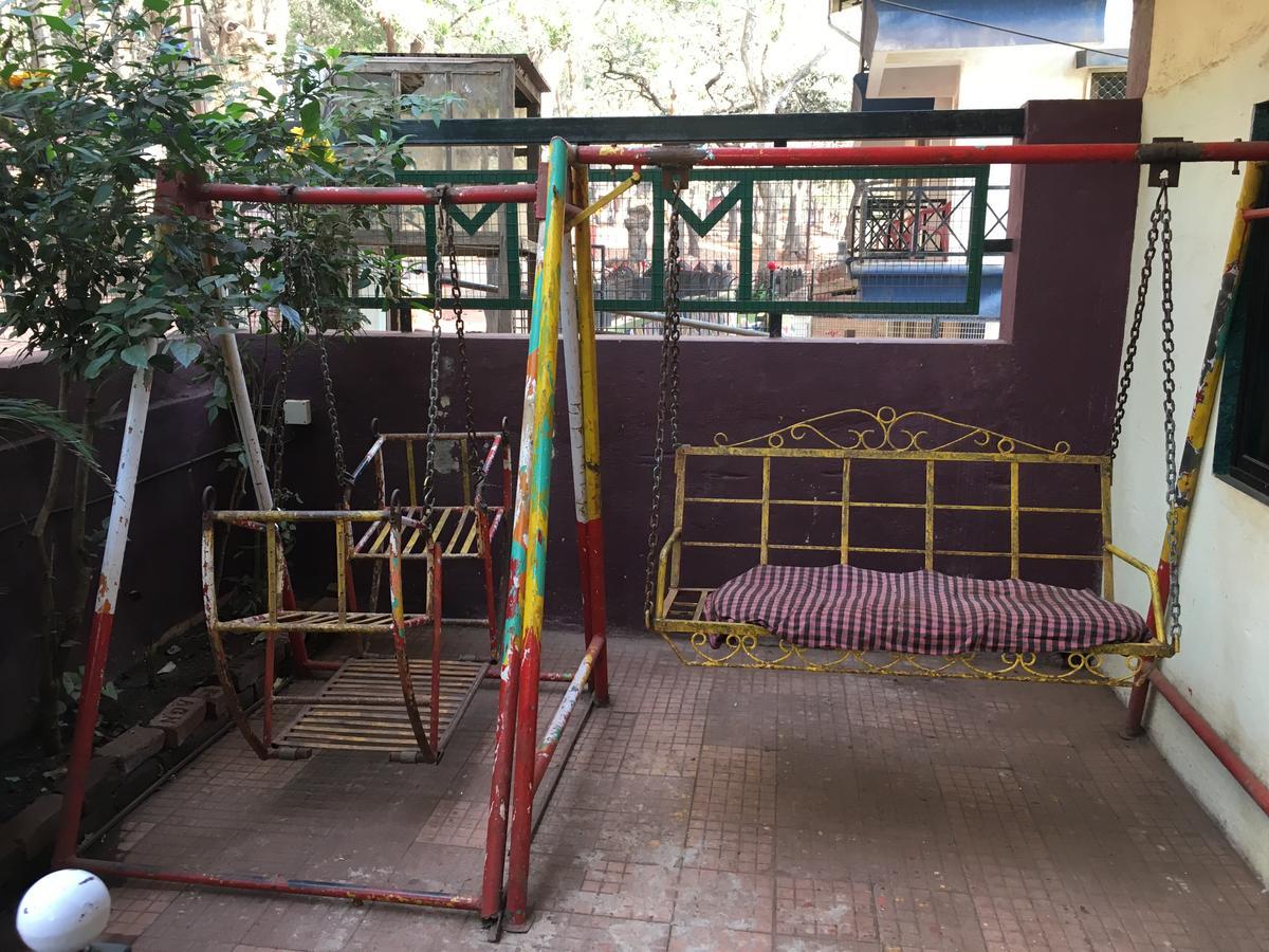 Hotel Madhumalti Matheran Buitenkant foto