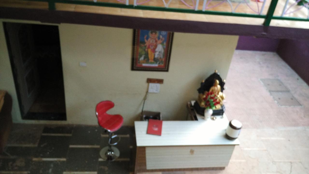 Hotel Madhumalti Matheran Buitenkant foto