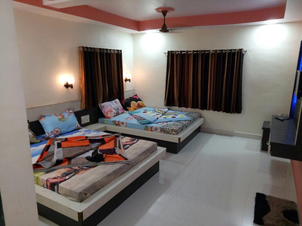 Hotel Madhumalti Matheran Buitenkant foto