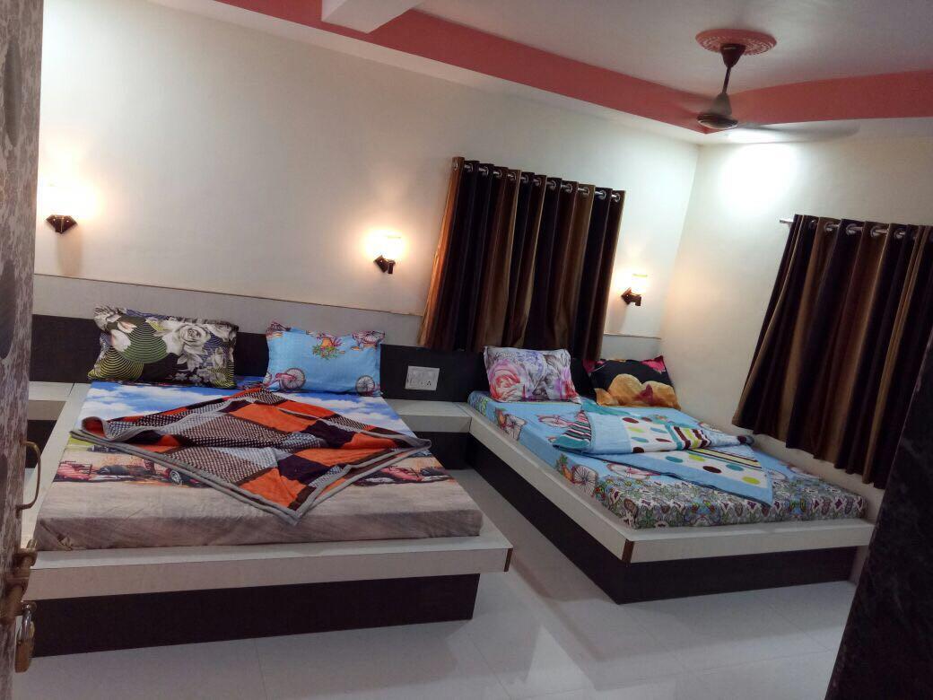 Hotel Madhumalti Matheran Buitenkant foto
